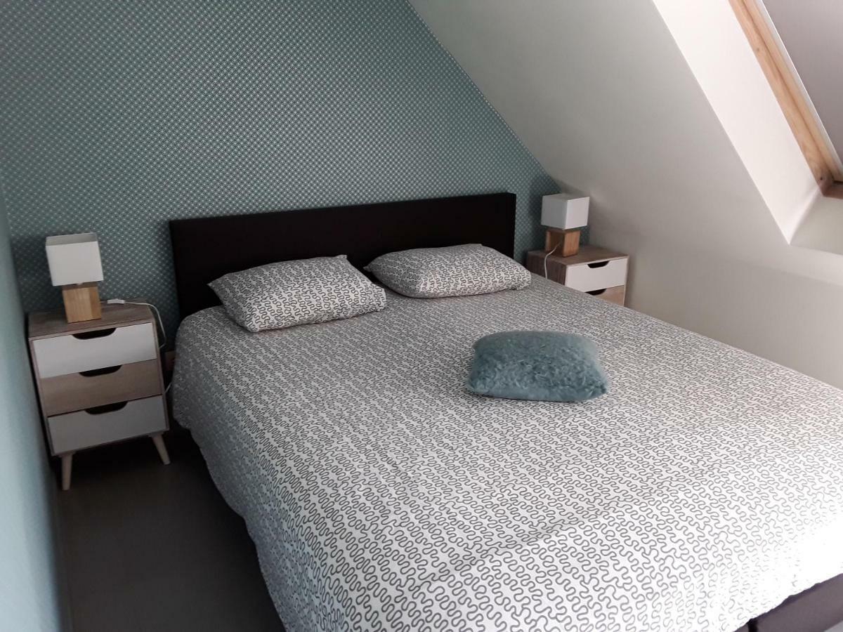 Discover Apartment Ieper Bagian luar foto